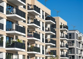 Edificio en el que realizamos el servicio de antenista Barcelona comunidad